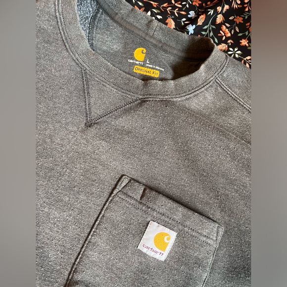 Carhartt Crewneck Sweater - Picture 3 of 5